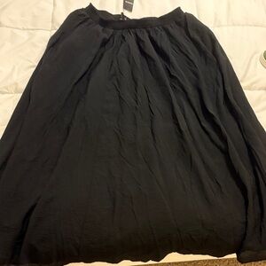 Lightweight black maxi skirt